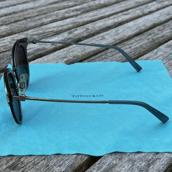 đź’ŻAuthentic Tiffany & Co.đź’ŽSunglasses - Picture 5 of 13